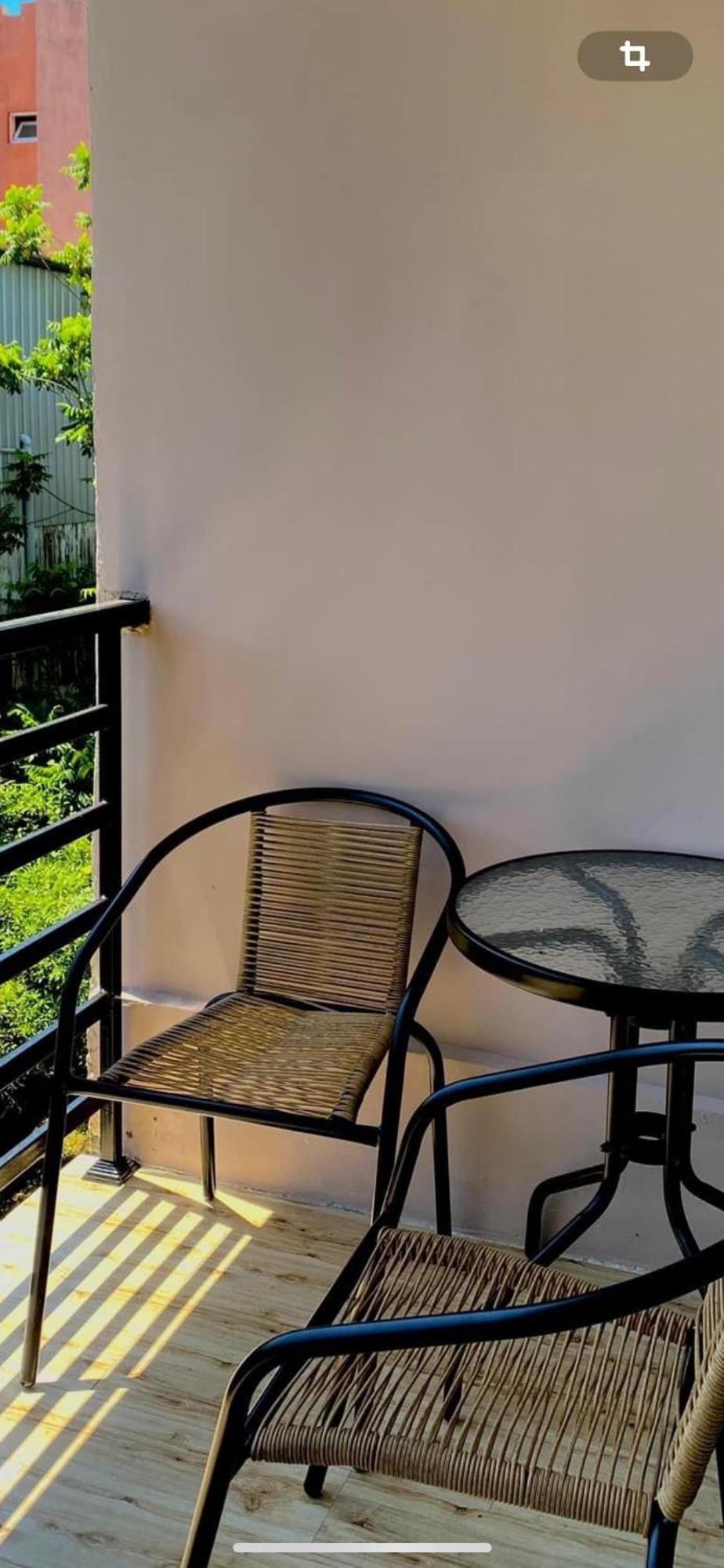 Guest House Kobuleti On Aghmashenebeli Ngoại thất bức ảnh