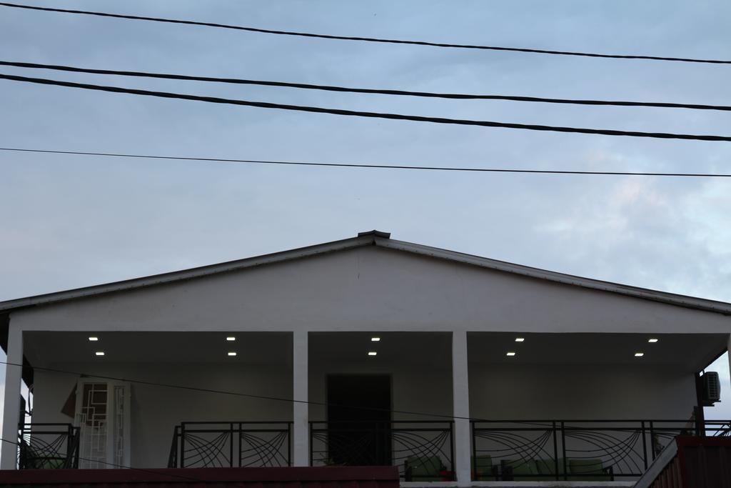 Guest House Kobuleti On Aghmashenebeli Ngoại thất bức ảnh
